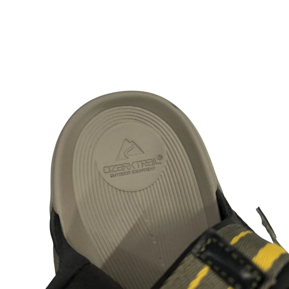 Ozark Trail Sport Sandals‎ Men's 11 Green Adjustable Outdoor Hiking Utility